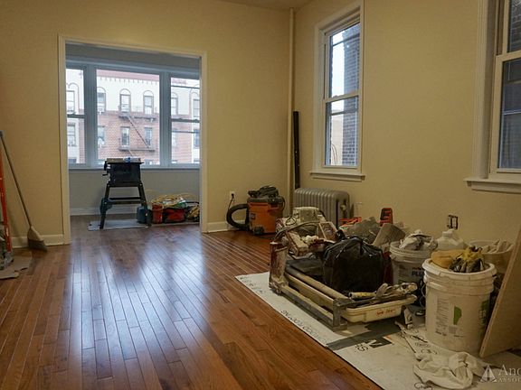 3rd image of 646 W 207th St APT 2