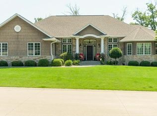 2102 Aspen Rdg SE, Cedar Rapids, IA 52403