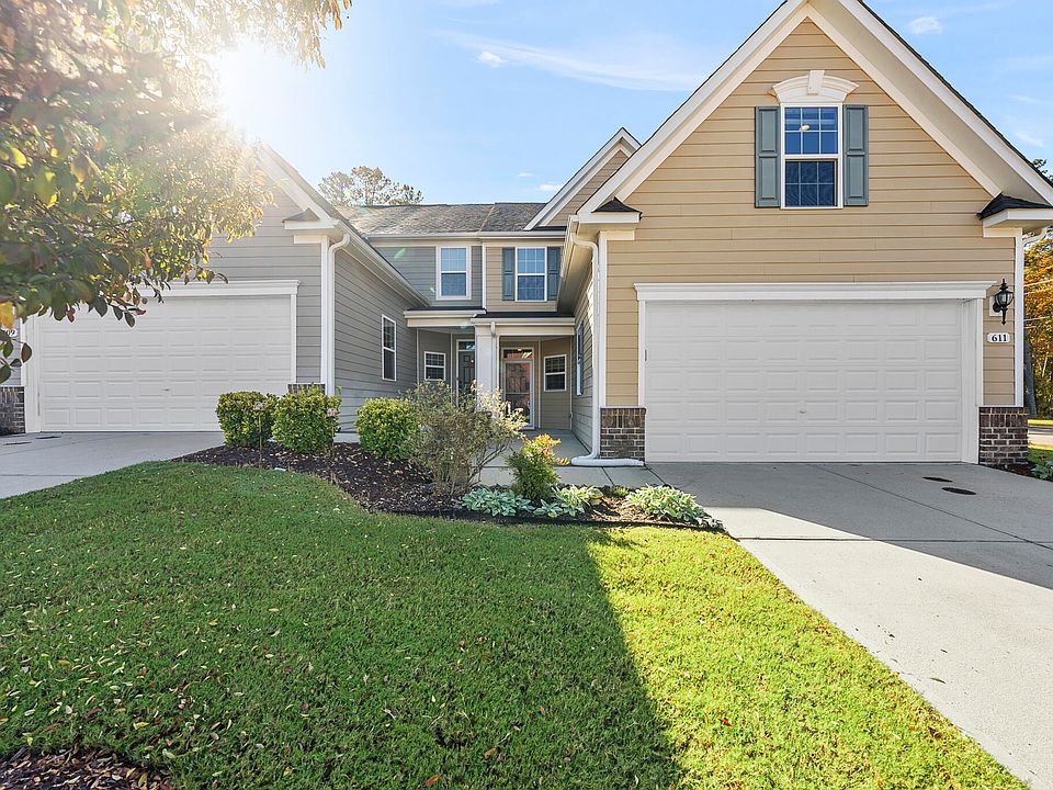 1st image of 611 Smallwood Dr