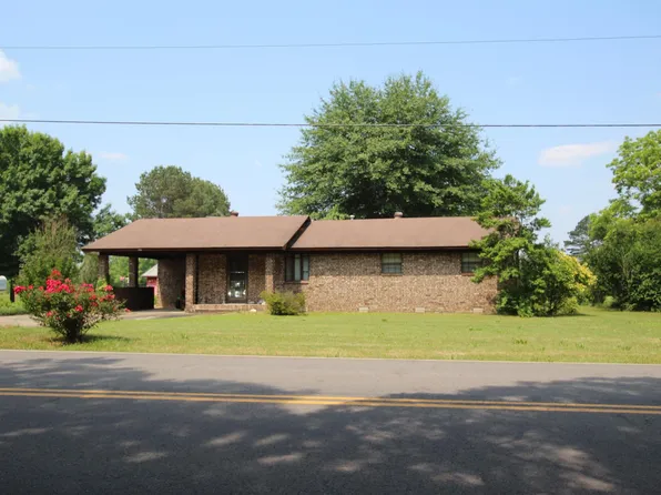 901 N Cedar St, Morrilton, AR 72110