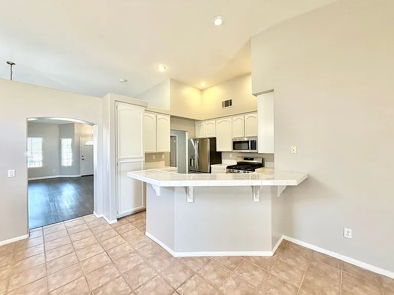 27071 School Park Dr — Photo 9