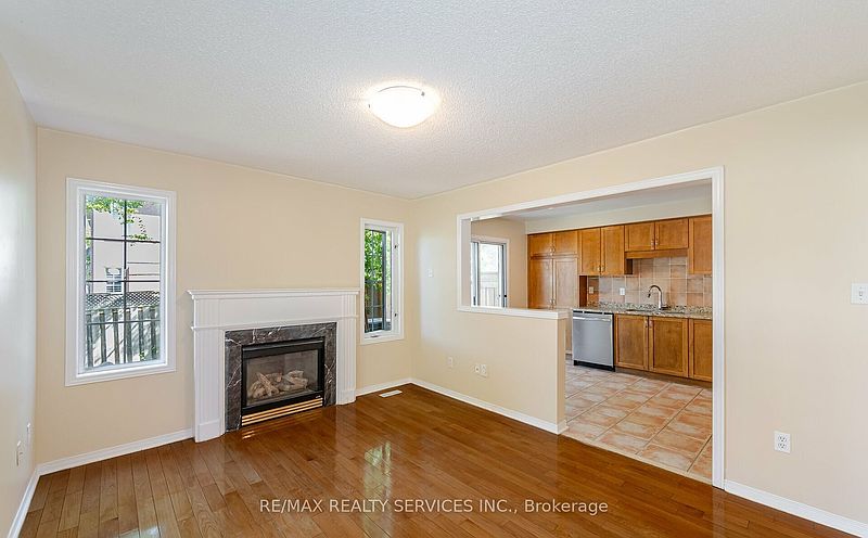 Mississauga House for rent - 3 Bedrooms — photo 11