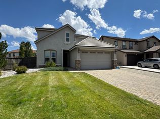 2590 Demaris St, Sparks, NV 89436