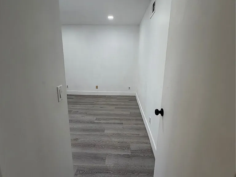 15050 Sherman Way #156 — Photo 10
