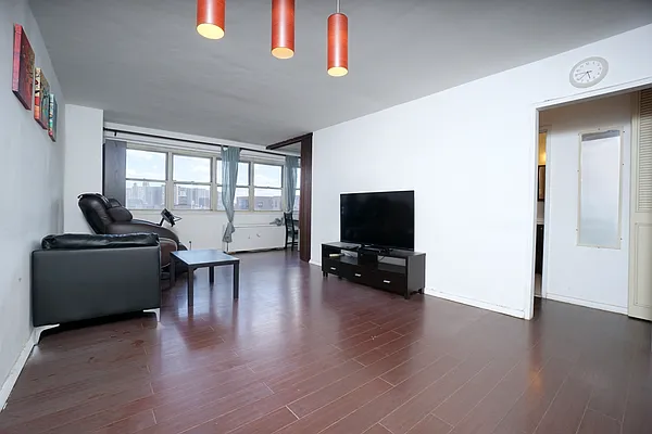 Sold by Prospes Real Estate Corp | media 22