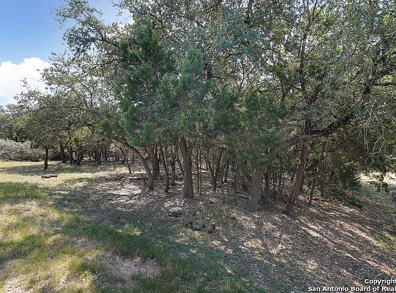 4th image of 26431 White Eagle Dr