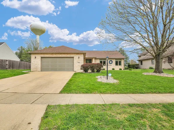 408 Jeffery Dr, Mahomet, IL 61853