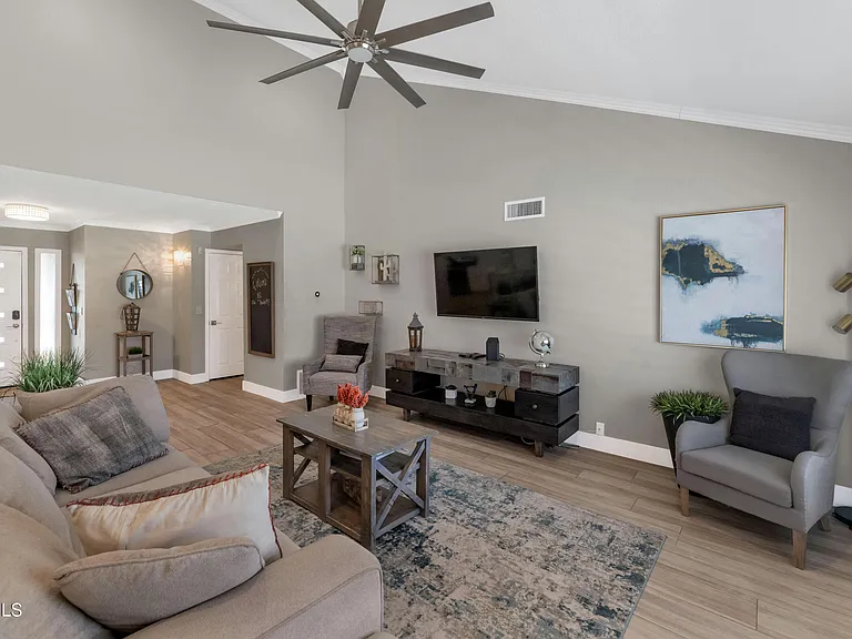 8108 E Morgan Trl — Photo 17