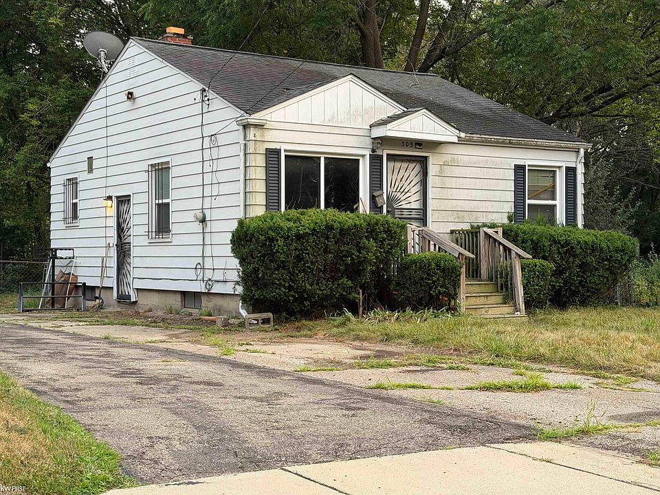 1st image of 305 W Eldridge Ave