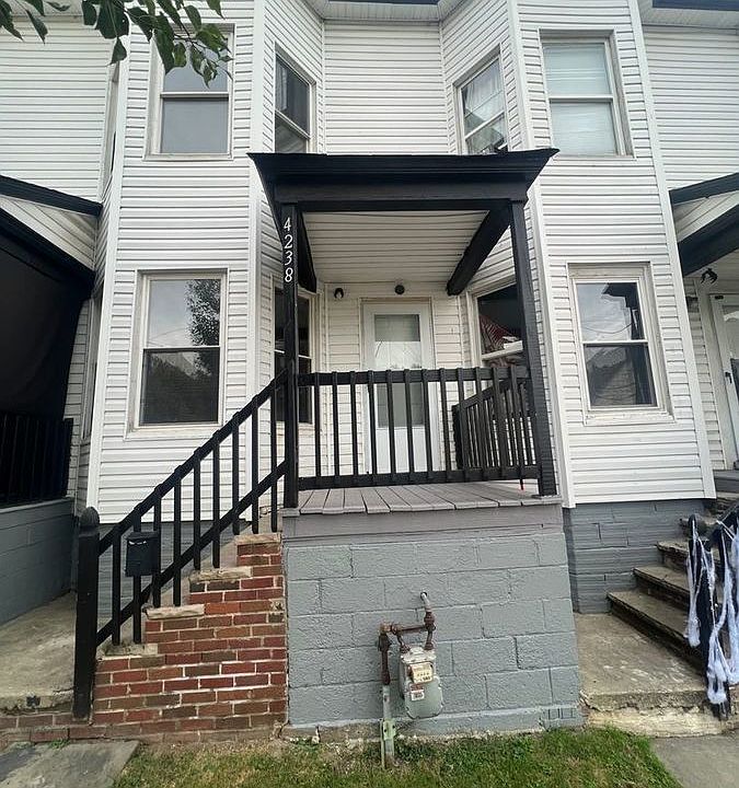 1st image of 4238 W 24th St