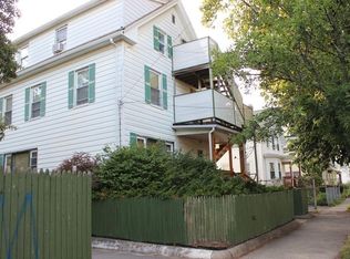 54 Harwood St, Lynn, MA 01902