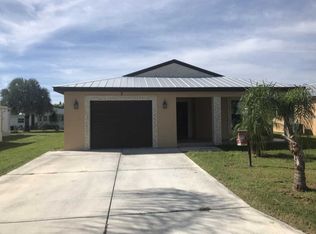 7 Palo Alto Ln, Port Saint Lucie, FL 34952