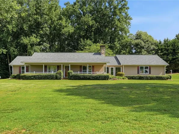 4920 McCoy Cir, Cumming, GA 30040