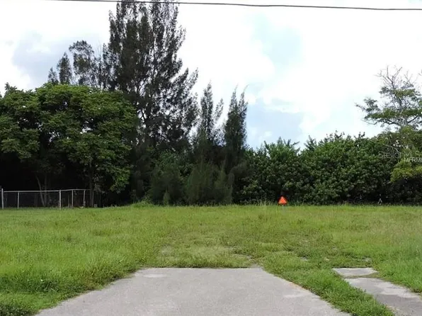 189 Poinsettia Cir NE #95, Pt Charlotte, FL 33952