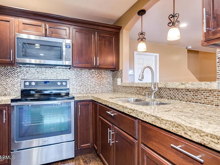 6912 W Devonshire Ave #1275 — Photo 8