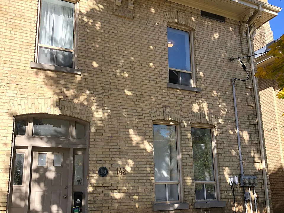 142 Mill St