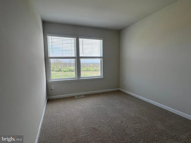 147 Tigney Dr — Photo 18