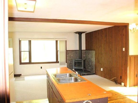 2nd image of 8547 Sutton Rd