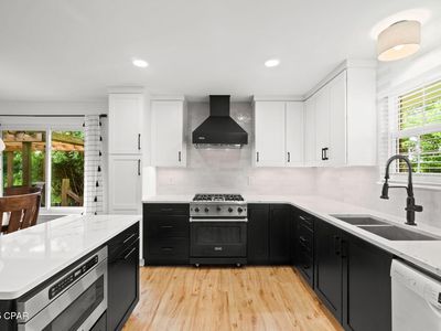 427 Deep Forest Ln, Panama City Beach, FL, 32408