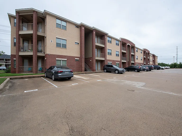 Falcon Point — Photo 57