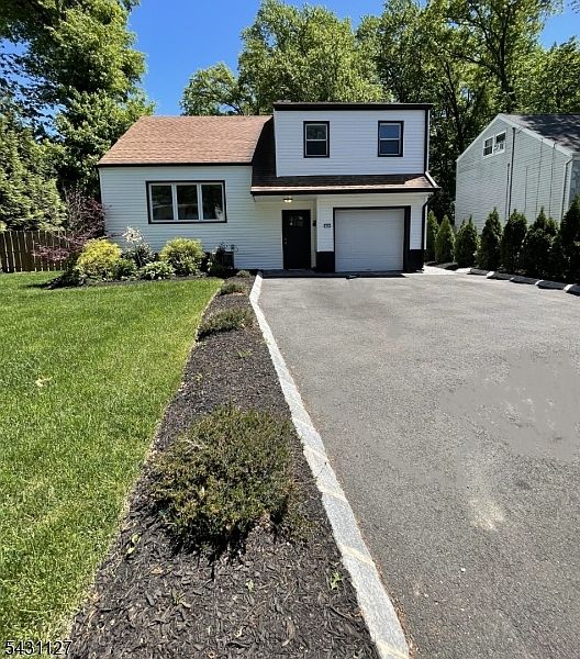 1st image of 544 Mountain Ave