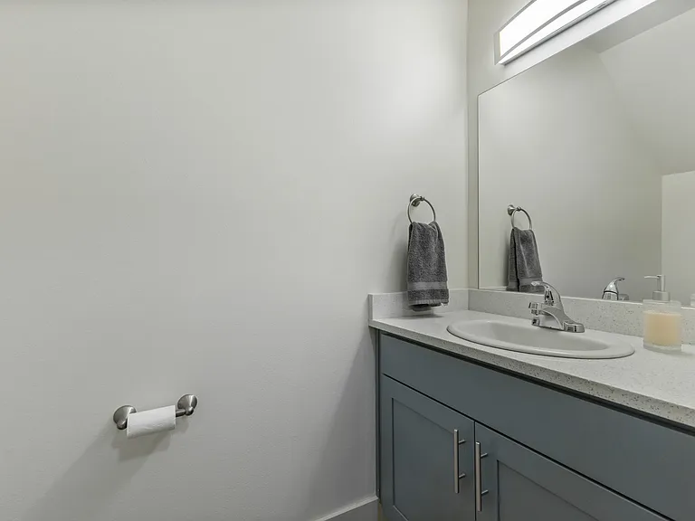 Santiam Canyon Luxury Townhomes — Photo 13