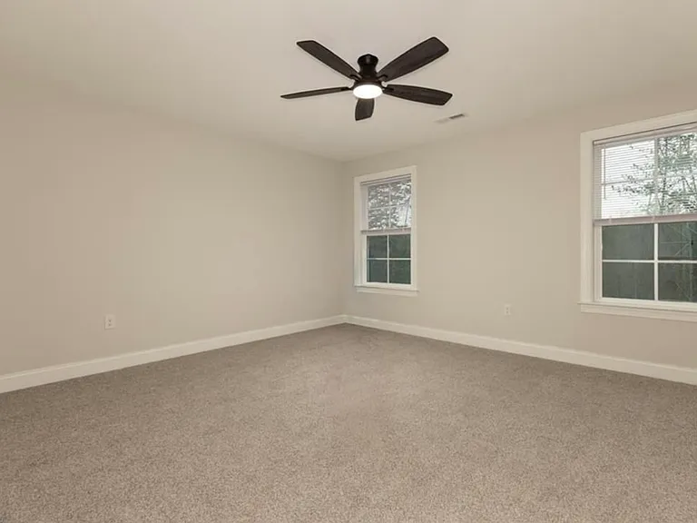 5260 Vineleaf Ct — Photo 16