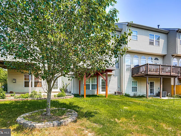 2702 Snowmill Ct — Photo 32
