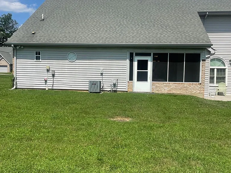 3441 Lexann Ln — Photo 10