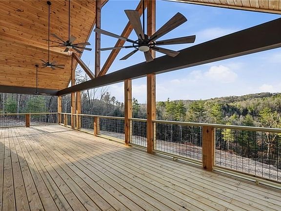 3rd image of 1783 Hunter Dr