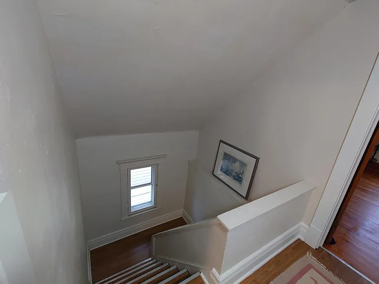 64U Parkwood Ave — Photo 19