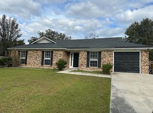 324 Rice Gate Dr, Richmond Hill, GA 31324