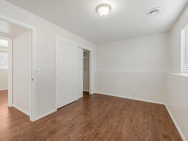 1179 W Cardinal Ave — Photo 13