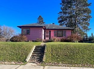 1012 NE 3rd Ave, Grand Rapids, MN 55744