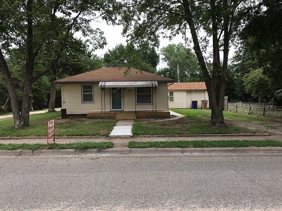 204 n maple buhler