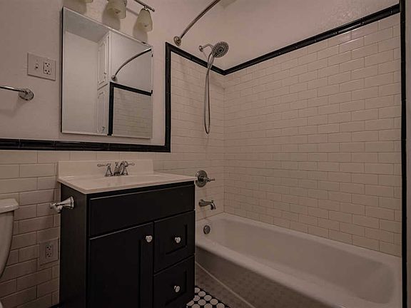 5th image of 4400 Polk St