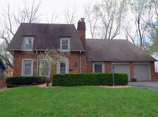 9412 Moody Park Dr, Overland Park, KS 66212