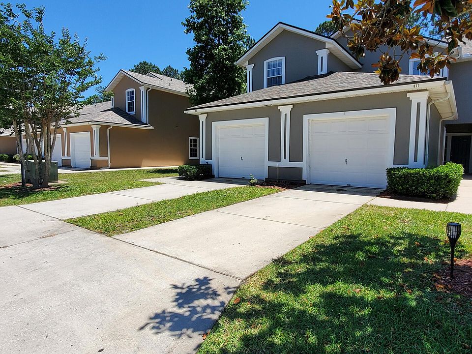 1st image of 811 Scrub Jay Dr