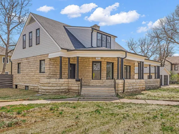 1031 Leavenworth St, Manhattan, KS 66502