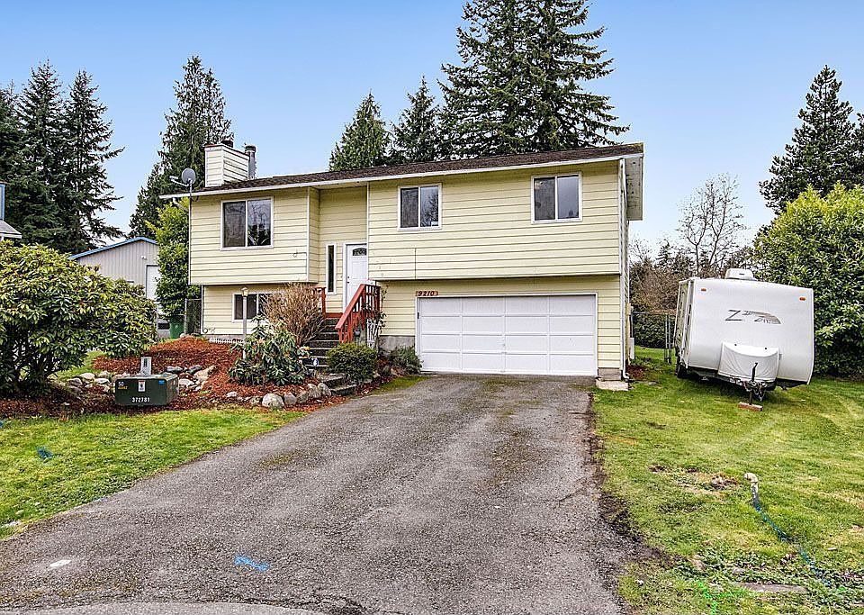 1st image of 9210 5th Pl SE