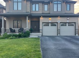 40 Elderberry Rd, Thorold, ON L2V 0E7