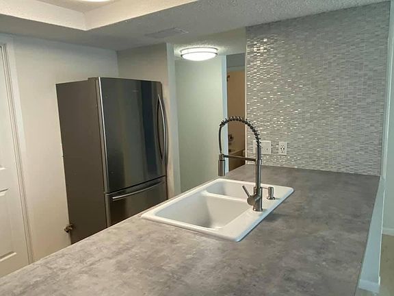 3rd image of 4703 Yucca Hill Dr
