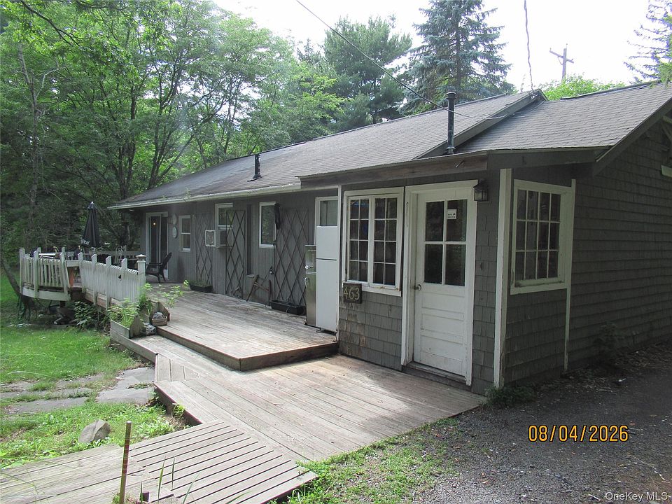 1st image of 463 Mountain Rd