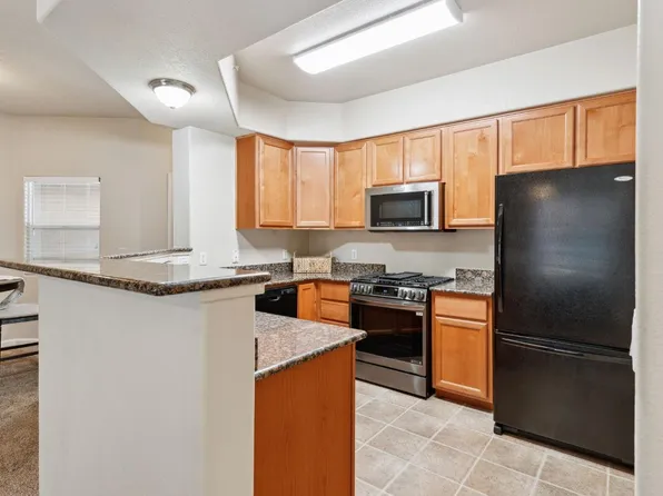 900 Moon Cir Unit 922, Folsom, CA 95630