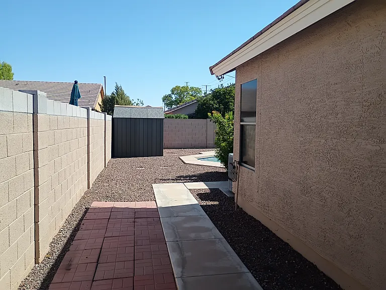 2013 E Willow Wick Rd — Photo 6