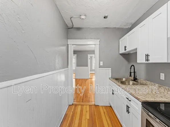 24 Birch St APT 2, Woonsocket, RI 02895