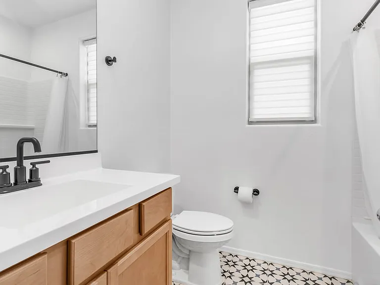 13303 W Eagle Feather Rd — Photo 8