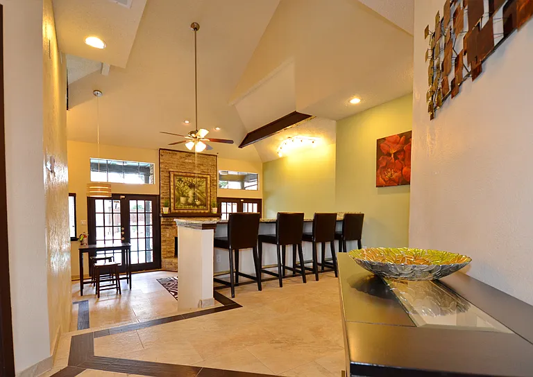 Hidden Bend Townhomes — Photo 8
