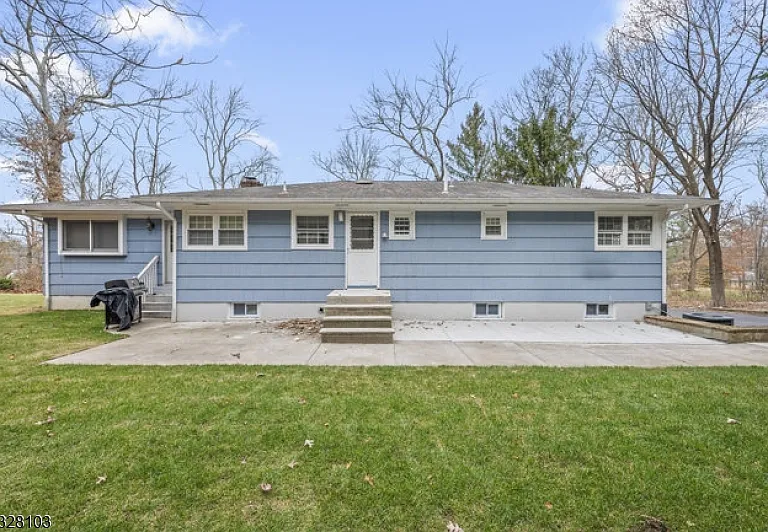 427 Meyersville Rd — Photo 14