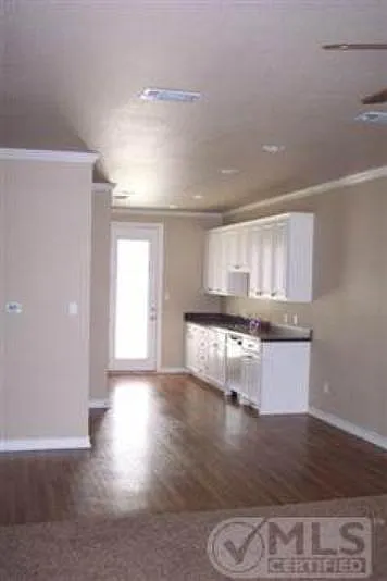 1507 N Highway 287 — Photo 3